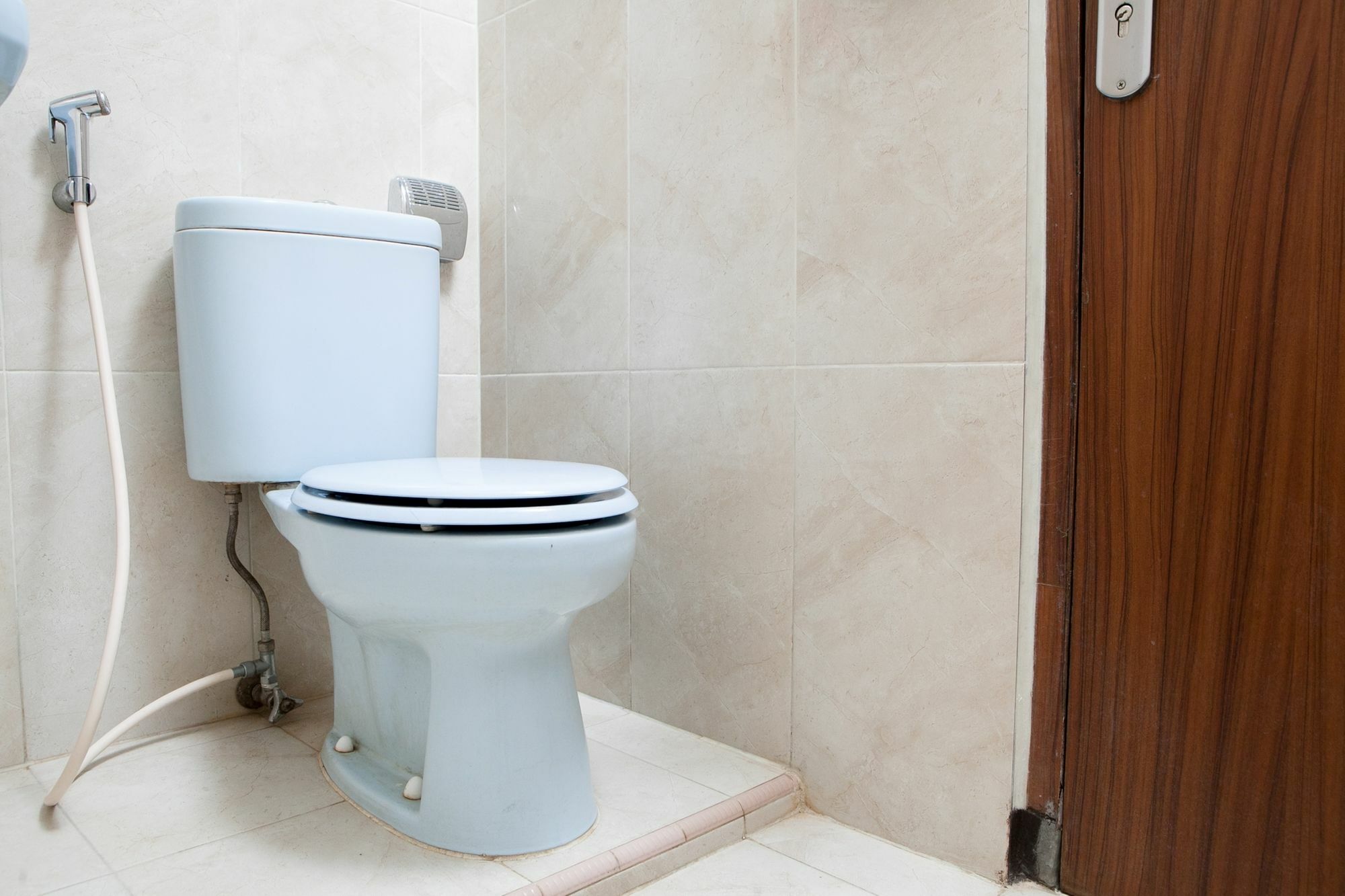Reddoorz Plus Near Riau Street Бандунг Екстериор снимка
